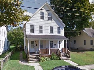 30-32 7th St, Salem, NJ 08079