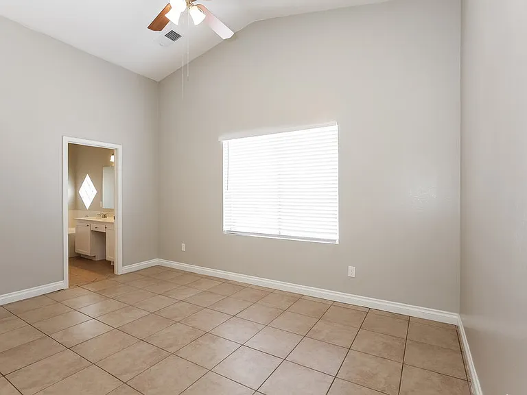 1536 Knoll Heights Ct — Photo 9