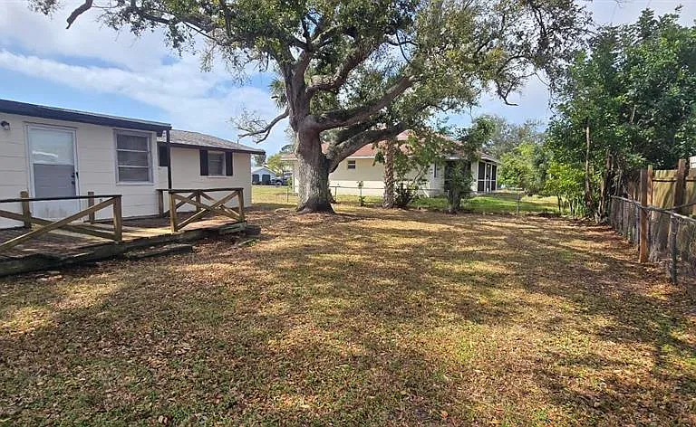 36 Tulane Rd — Photo 17