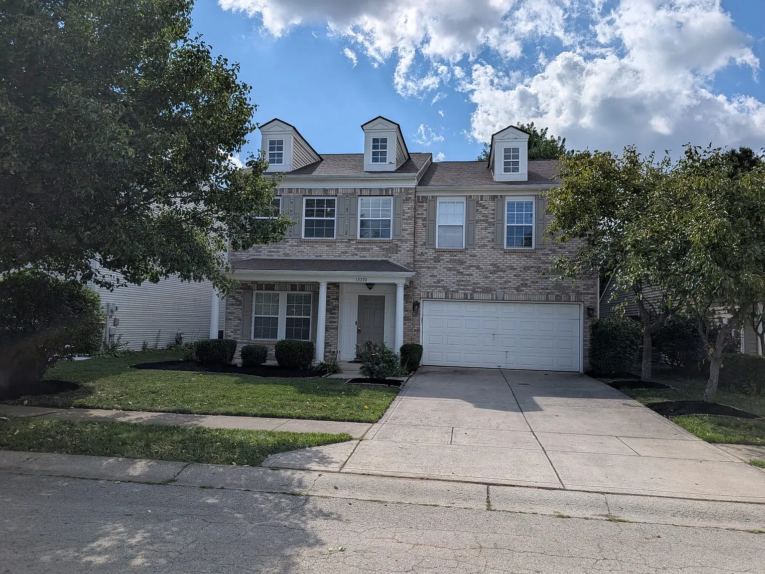 3 bed, 2969 sqft, $2,295 — Photo 2