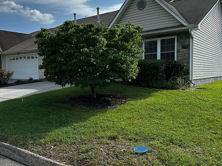 1643 Wood Song Ln — Photo 2
