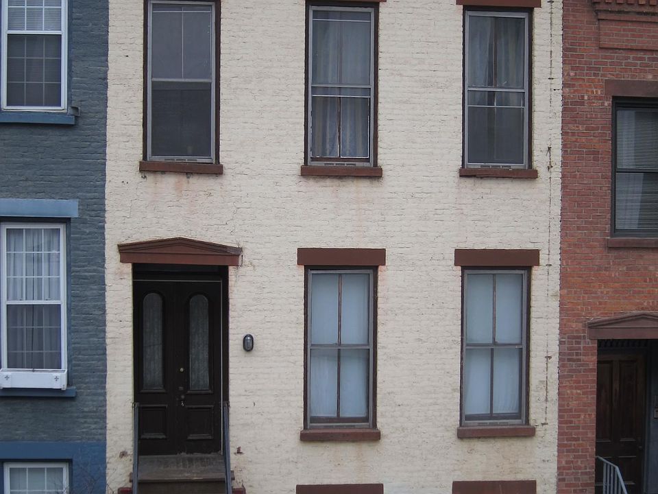 Front of property view from the back of state office buildin