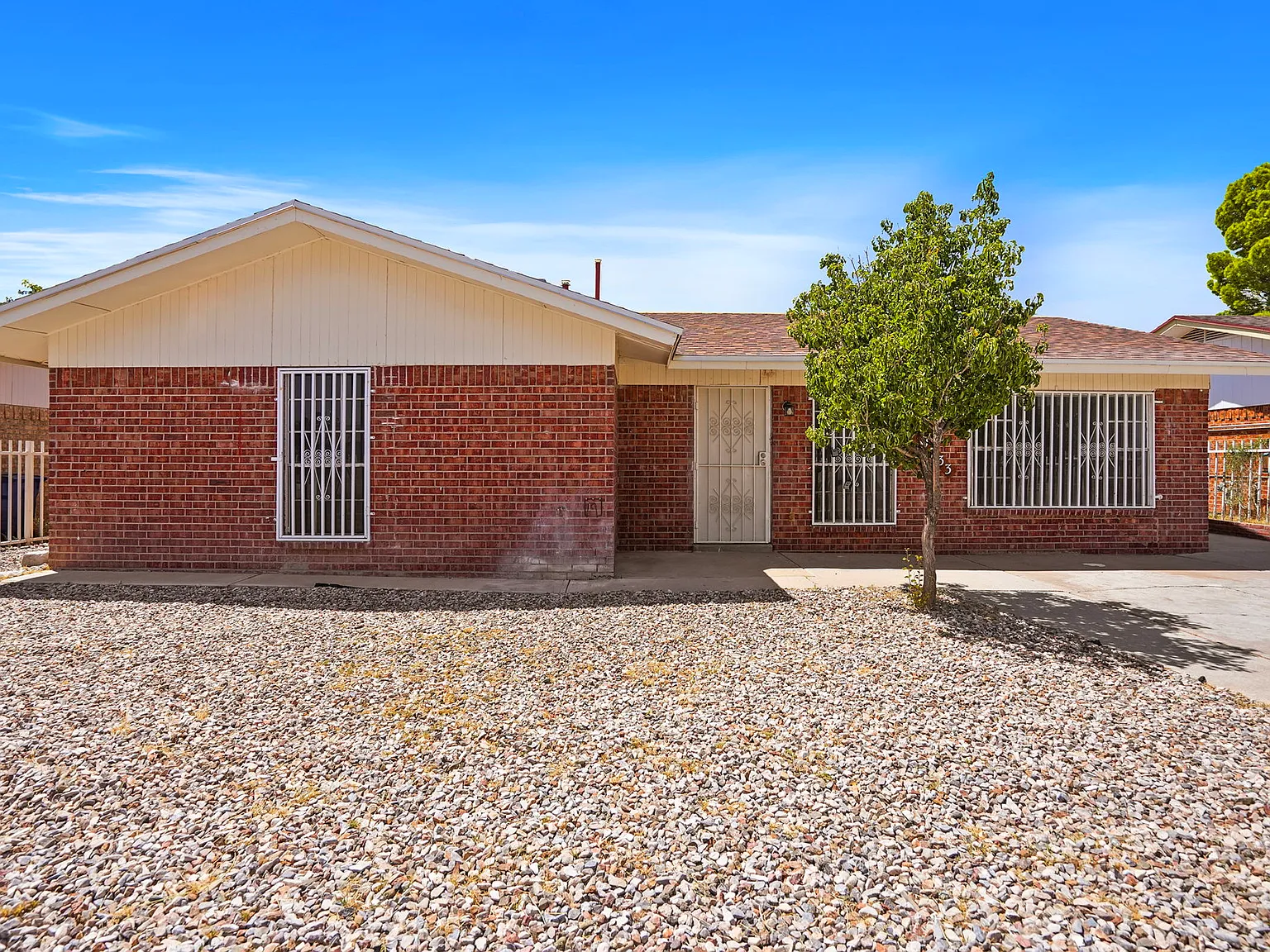 3 bed, 1780 sqft, $1,650 — Photo 2