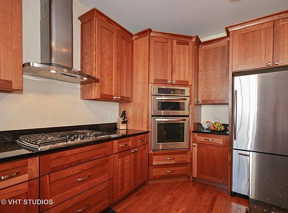 5th image of 474 Broadmoor Ln