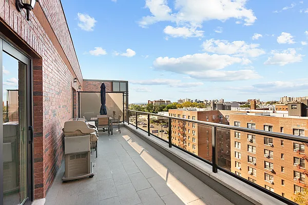 Sold by Compass | media 3