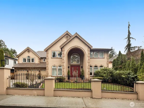 13112 134th Avenue NE, Kirkland, WA 98034