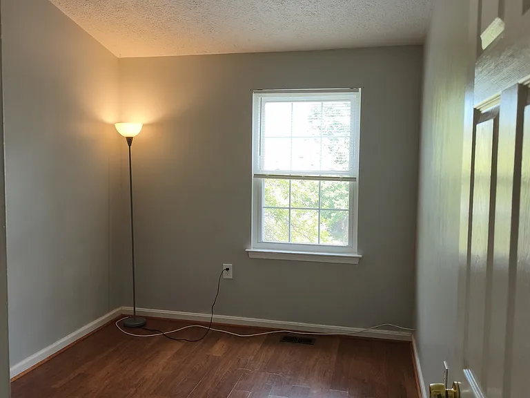 10500 Joyceton Dr — Photo 14