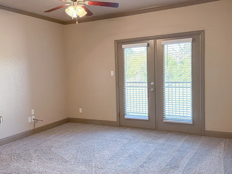 Timber Creek Apartments — Photo 15
