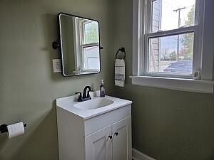 5th image of 2939 Mechanicsburg Rd