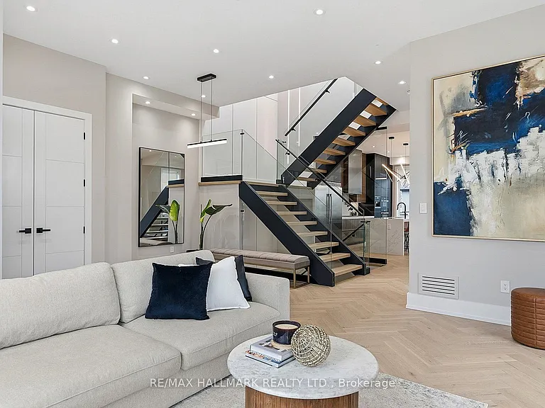 171 Durant Ave #MAIN FULL HOUSE — Photo 4