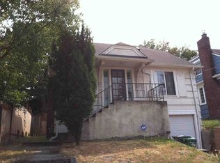 751 NE 59th St, Seattle, WA 98105