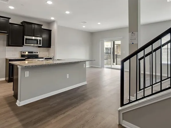 516 E Slaughter Ln APT 3302, Austin, TX 78744
