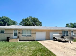 1102 N Harrison St, Aberdeen City, SD 57401