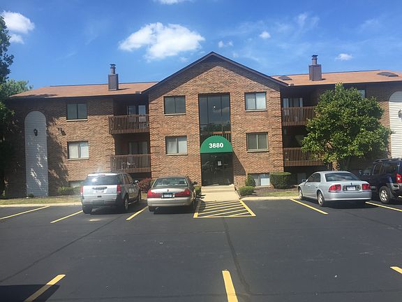 5th image of 6583 Lorraine Dr