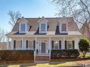 201 Parkside Cir, Chapel Hill, NC 27516