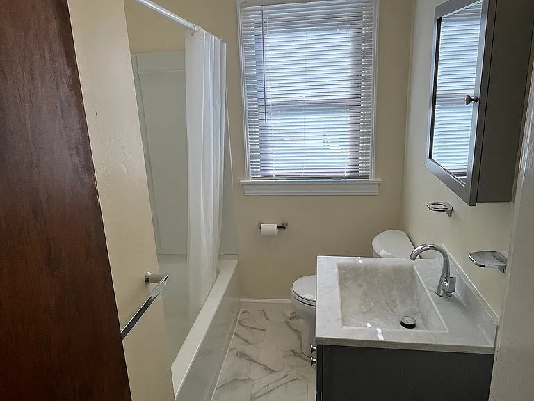 8210 Whipps Mill Rd — Photo 11