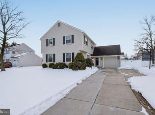 2569 Hadley Dr, Pennsauken, NJ 08109