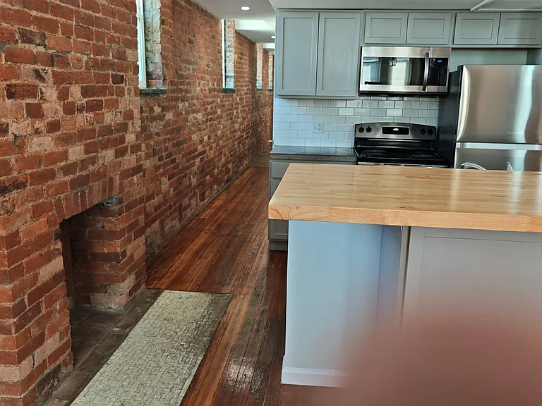 836 York St #2 — Photo 7