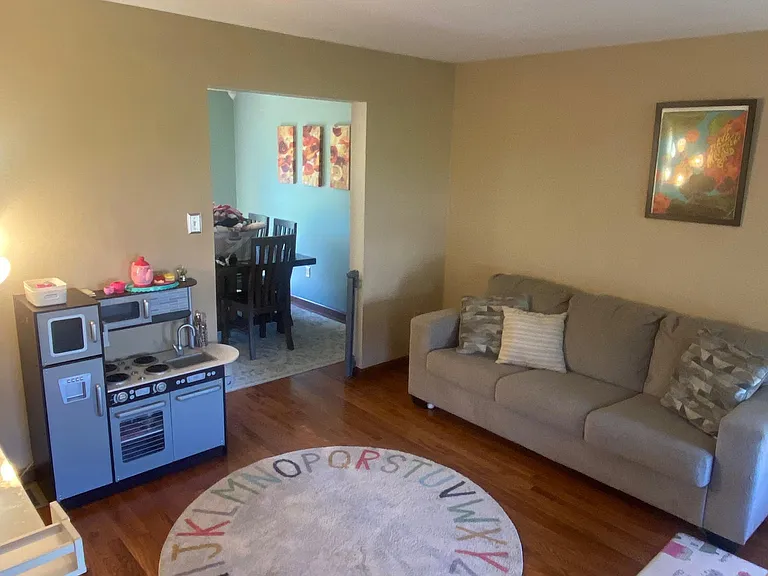 241 Steeplechase Dr — Photo 6