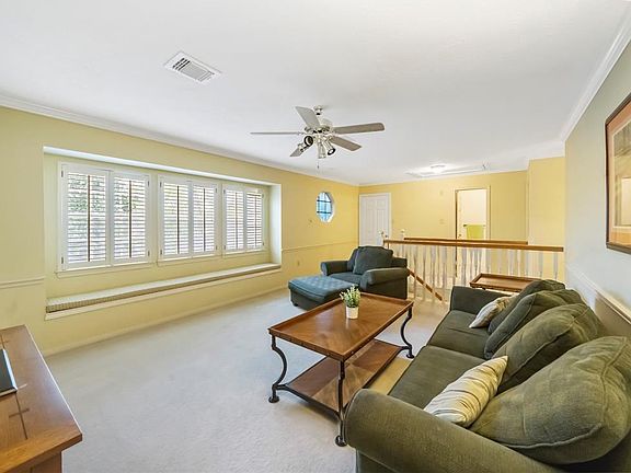 2nd image of 4218 Island Hills Dr