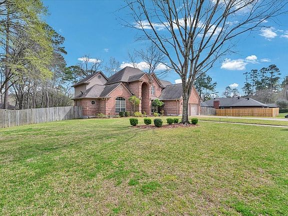 4th image of 1803 Live Oak Ln