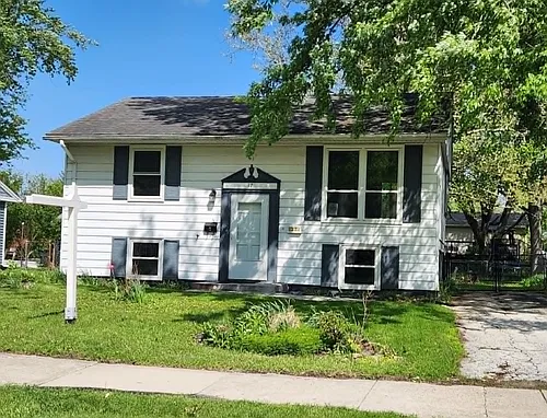 37 N Cedar Ln Photo 1