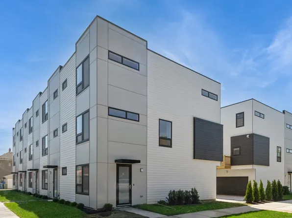 946 Beloit Ave #2, Forest Park, IL 60130