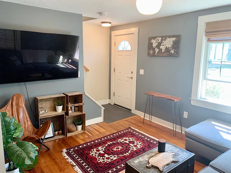124 Raleigh Way — Photo 6