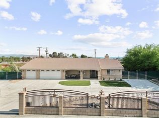 19287 Allegheny Rd, Apple Valley, CA 92307