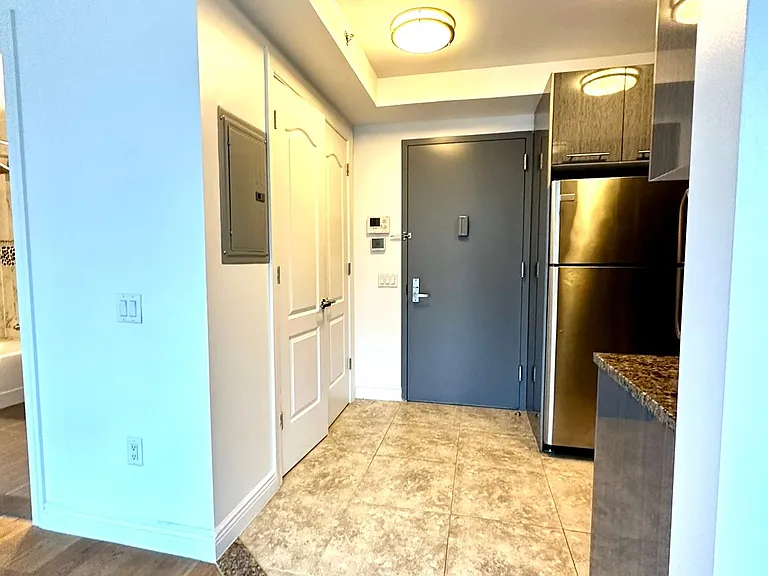 3440 Guider Ave #4 — Photo 11
