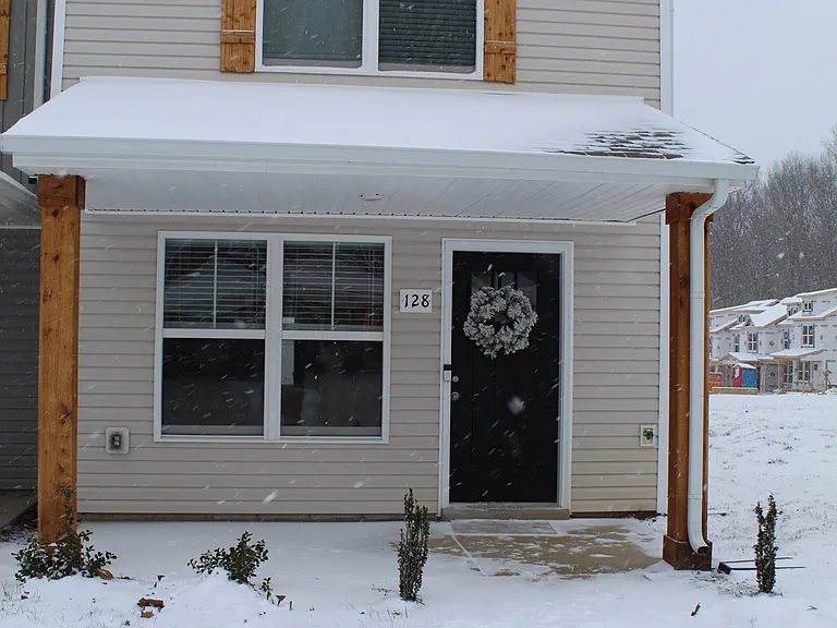 128 Quarry Point Dr — Photo 14