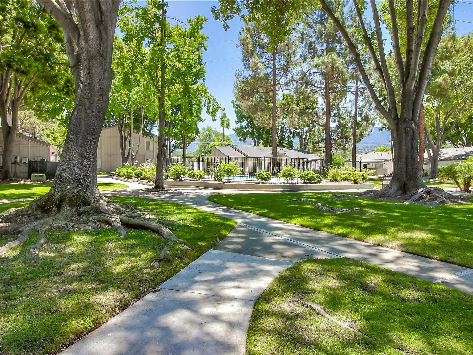 Village Green Apartments — Photo 4