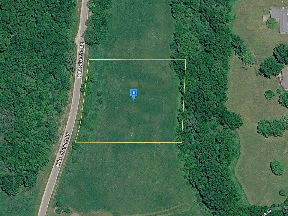 1st image of 114 N Brodrecht Rd