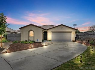 27753 Calle Los Olivos, Menifee, CA 92585