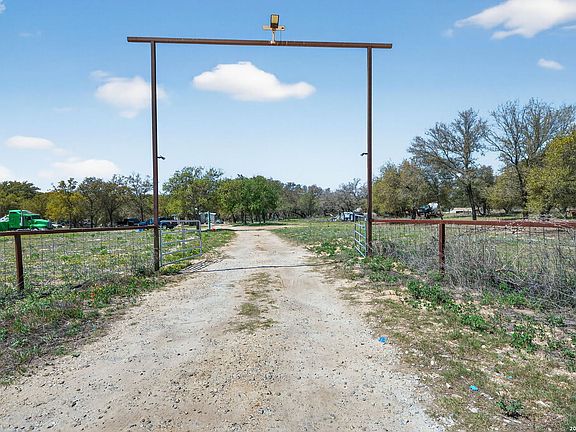 3rd image of 21633 S Jett Rd