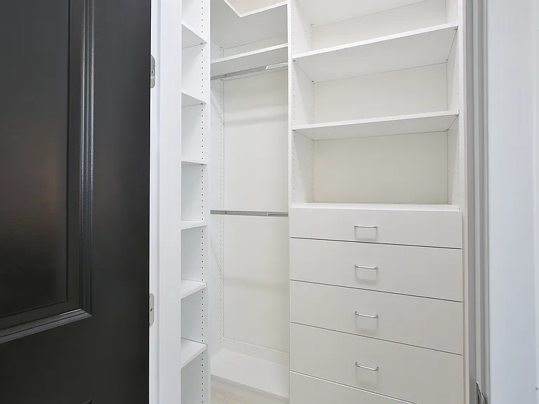 1115 Mallorca Dr — Photo 24