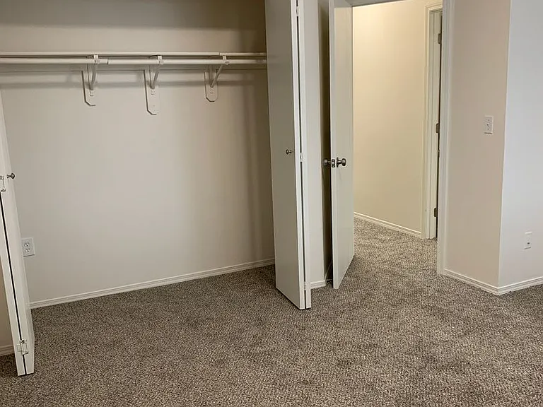 8160 Williwa Ave #B — Photo 41