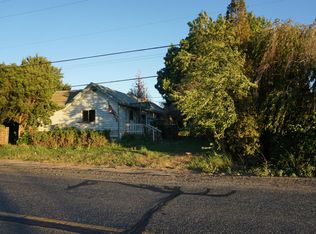 720 Firing Center Rd, Yakima, WA 98901