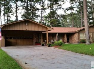 8 Glen Eden Ct, Savannah, GA 31419