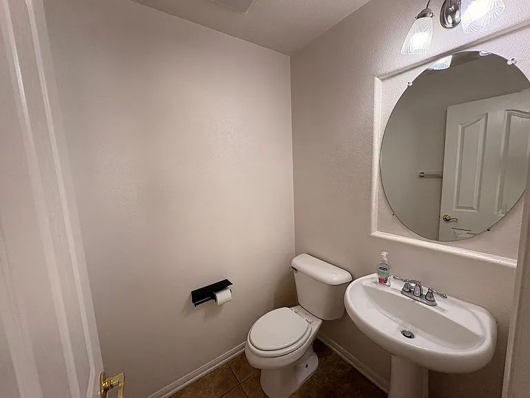 5875 Larry Dean St — Photo 12