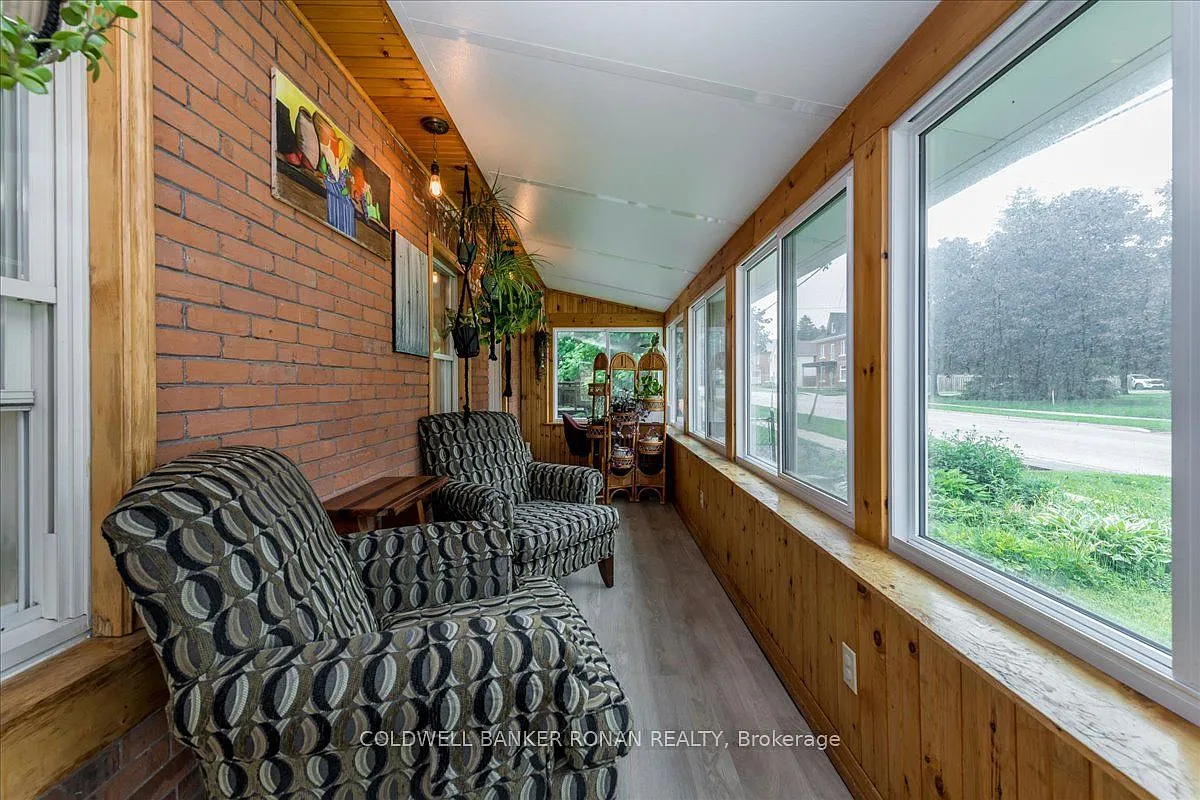 2 bed, $2,600 — Photo 4