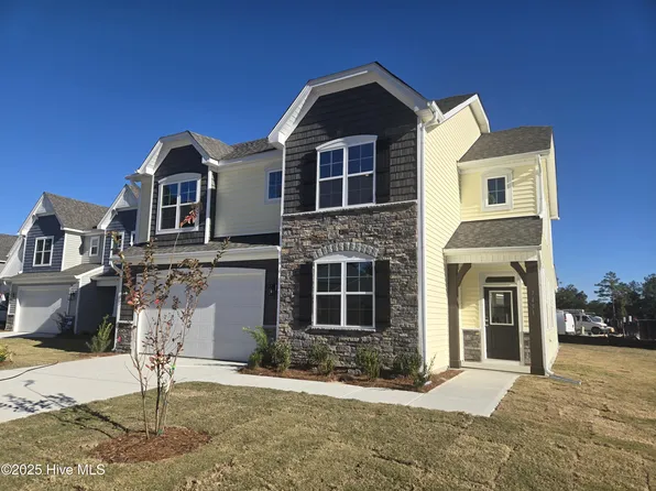 7451 Julius Dr, #85, Leland, NC 28451