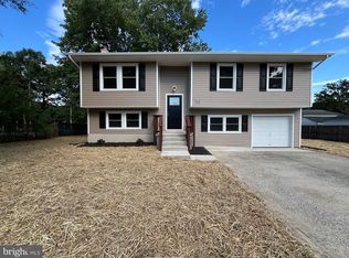 705 Sherwood Ln, Fredericksburg, VA 22407