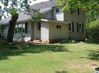 9220 Fowle Rd, Jonesville, MI 49250