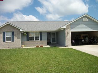 19 Morgan Ln, Bowling Green, MO 63334