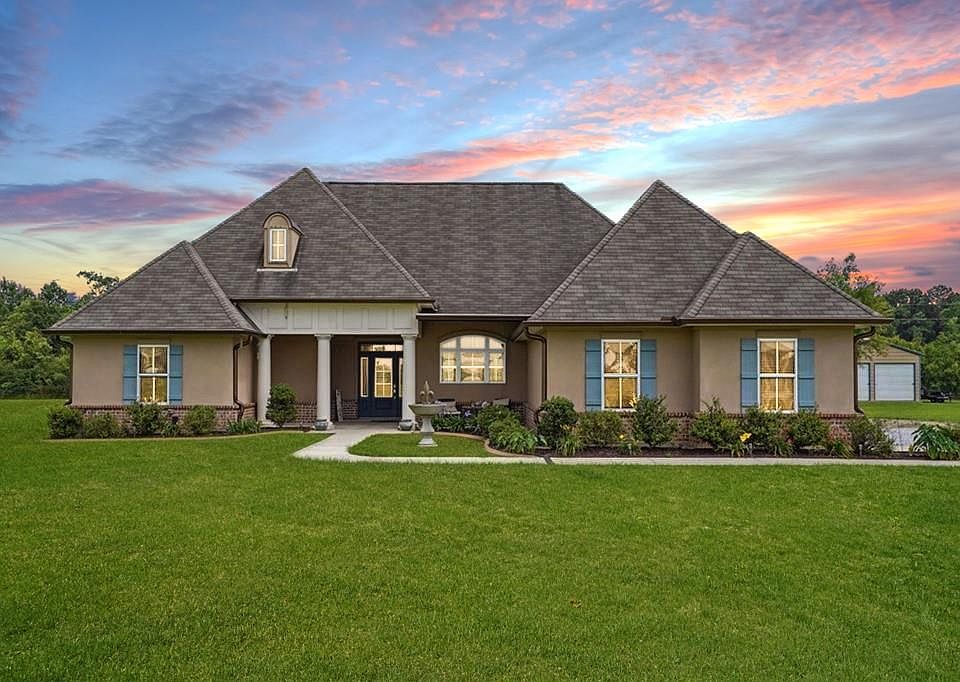 1st image of 133 Highland Crest Dr