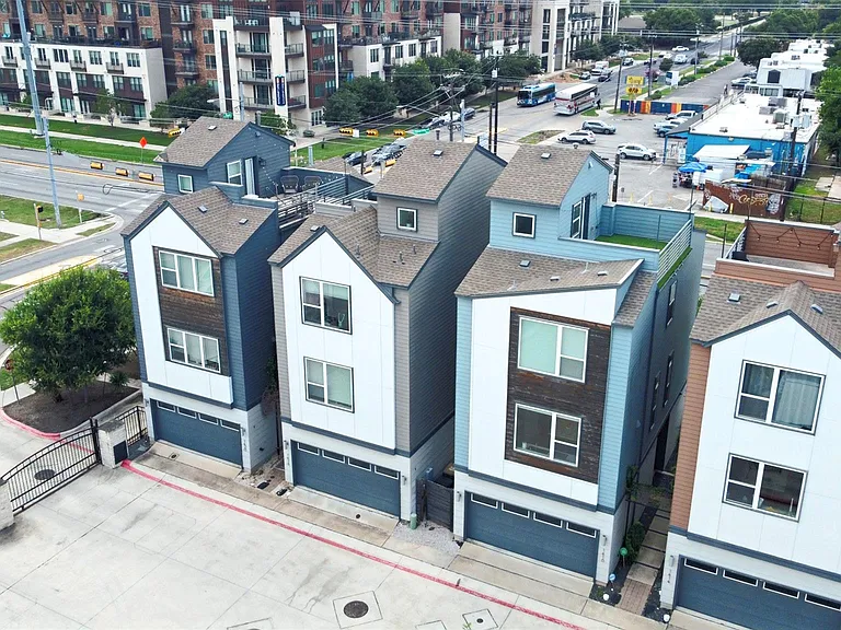 1416 Waterloo Shore Ln #3 — Photo 30