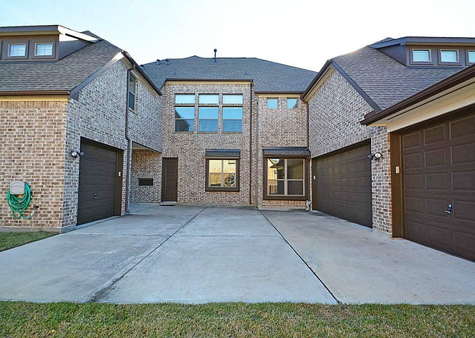 4 car garage