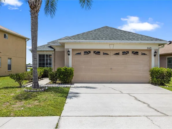 31421 Triborough Dr, Wesley Chapel, FL 33545