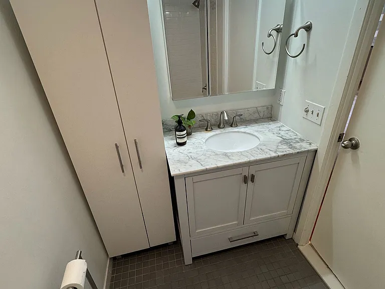 1245 13th St NW #310 — Photo 29